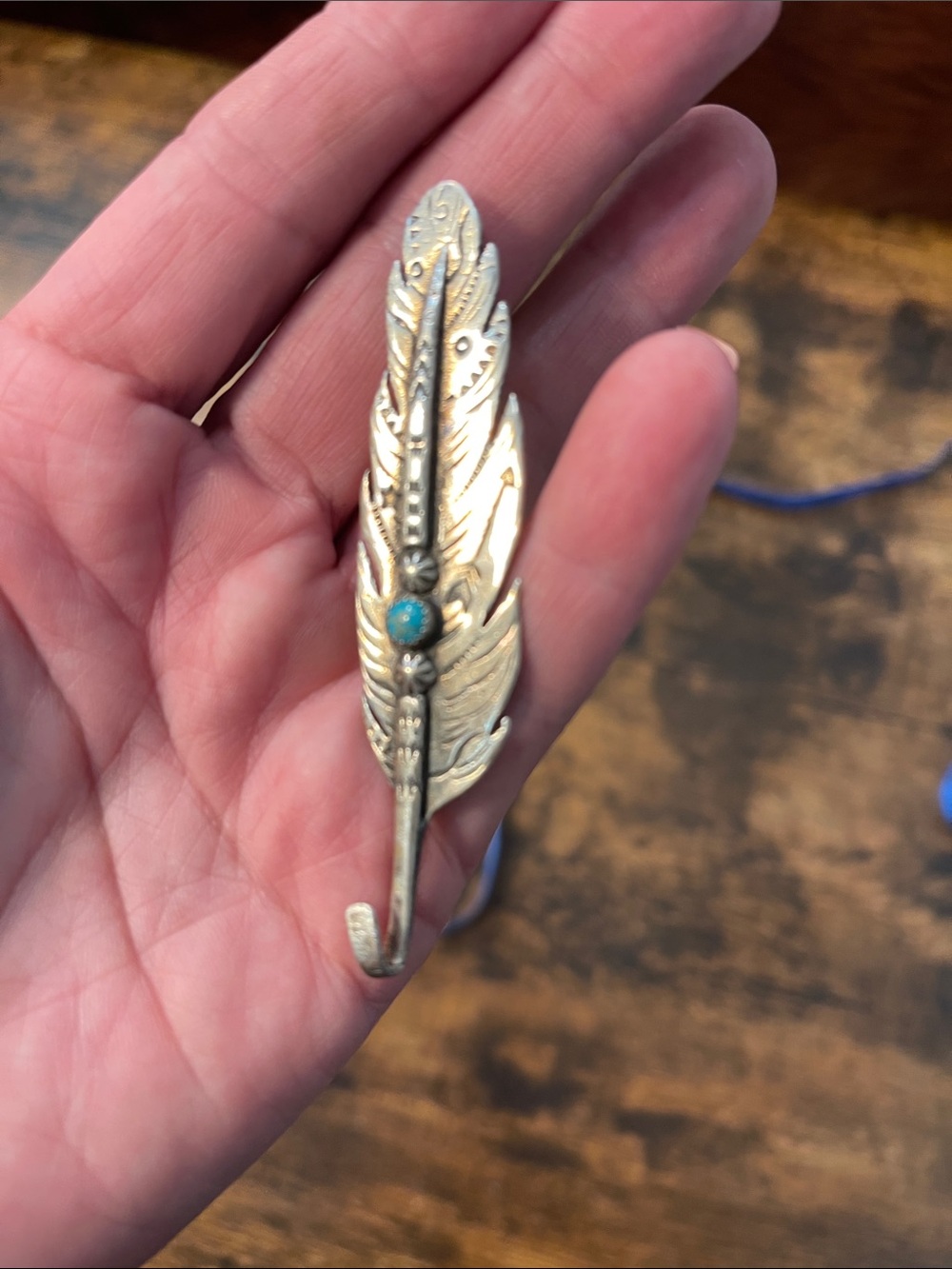 Sterling Feather Hat Pick with Turquoise Accent - Picture 7 of 8